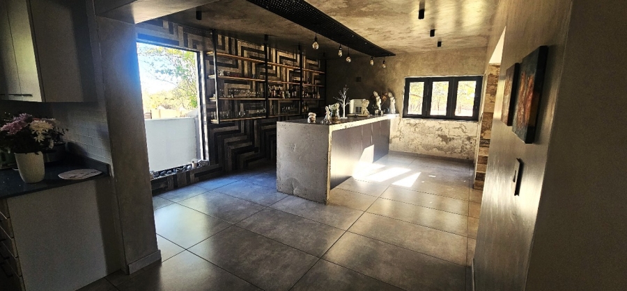 To Let 7 Bedroom Property for Rent in Wigwam North West